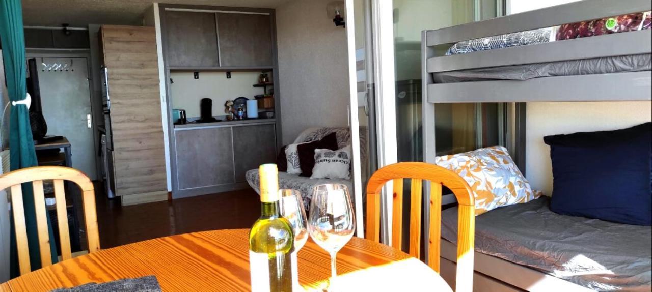 Appartement De Vacances - Splendide Vue Sur Mer, Parking Prive Le Barcares Luaran gambar