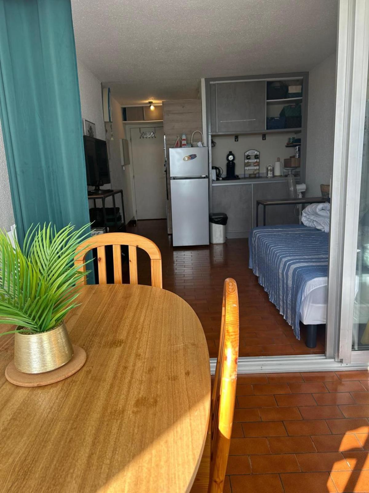 Appartement De Vacances - Splendide Vue Sur Mer, Parking Prive Le Barcares Luaran gambar